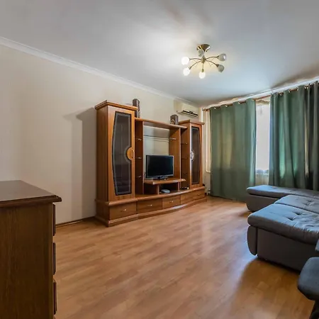 Apartment 2-кімнатні в центрі, м. палац спорту *
